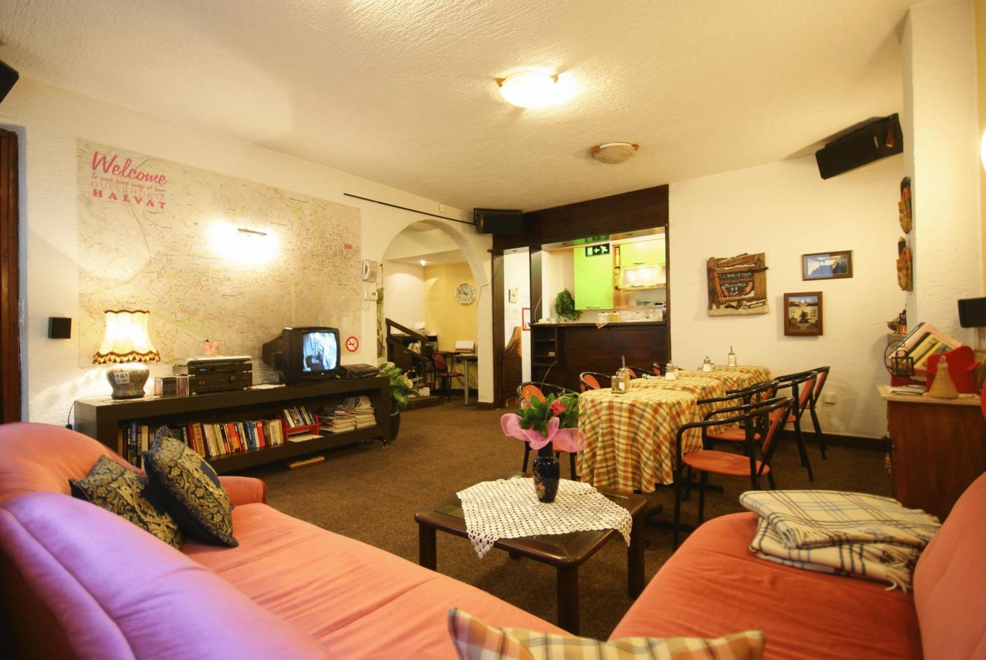 Halvat Guesthouse SJJ Exterior foto