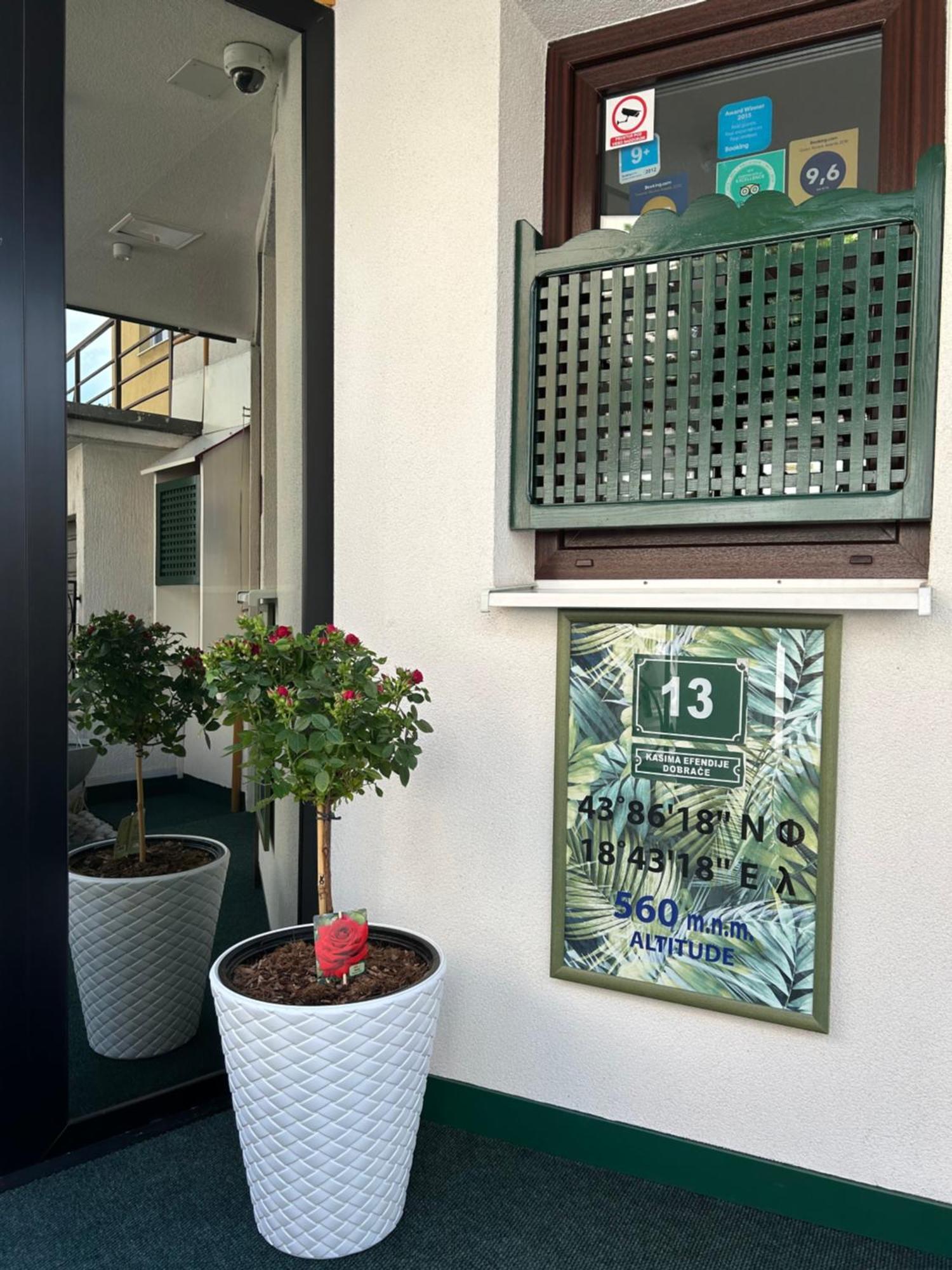 Halvat Guesthouse SJJ Exterior foto