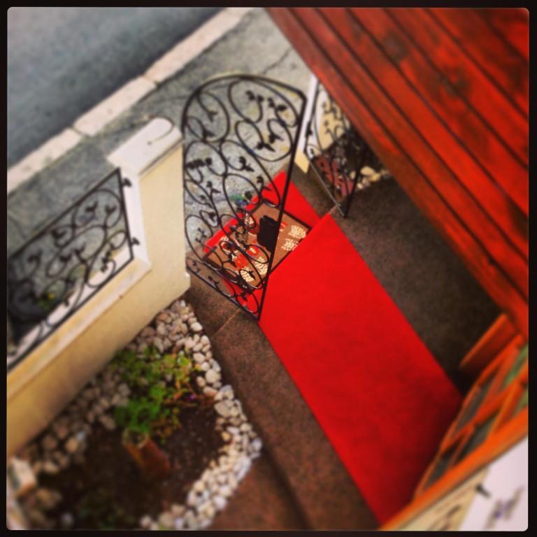 Halvat Guesthouse SJJ Exterior foto